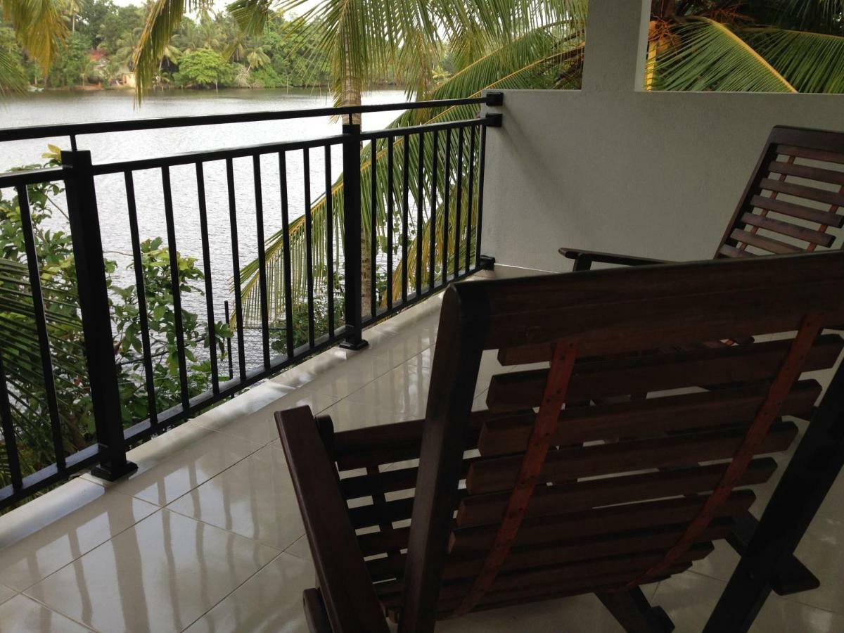Lake Life Villa Ambalangoda  Exterior foto